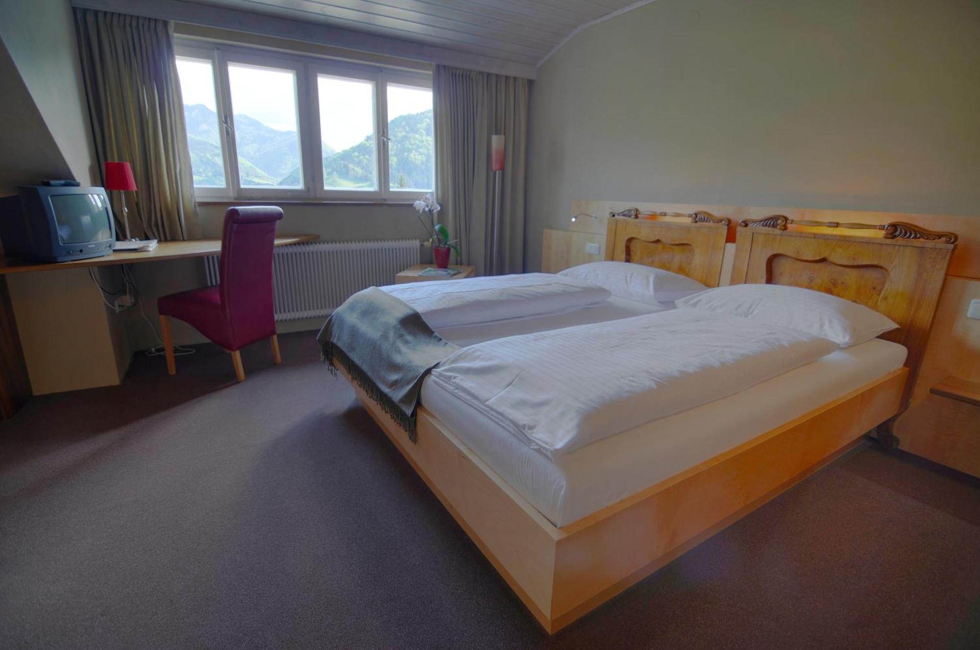 Landgasthof Kirchenwirt Grossraming Buitenkant foto